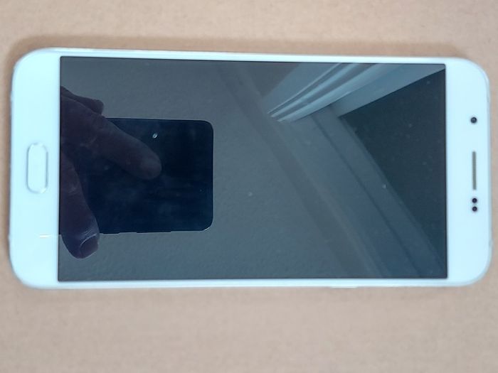 Samsung Galaxy A8, Model SM-A800I, 32GB, Excellent Condition and working great