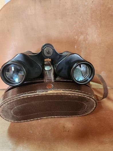 binoculars