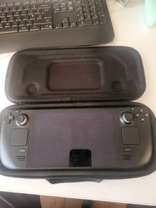 Valve Steam Deck 256gb - Black, B + case - Charger Not Included