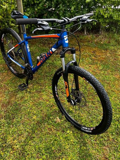 Giant Atx Mountain Bike ( Fully-serviced )