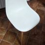 Extenable kitchen Table and four chairs Image 5