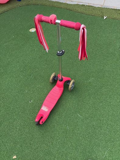 Pink Micro Scooter