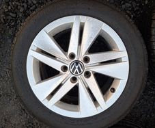 16" Genuine Vw Alloys with tyres