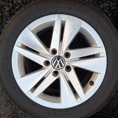 16" Genuine Vw Alloys with tyres