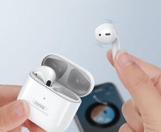 Remax TWS-10i High Quality True Wireless Stereo Music Earbuds - White