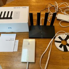 ZTE MC7010 + T3000 5G WiFi Router System