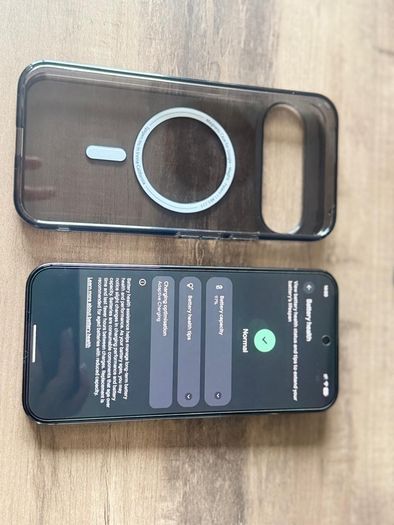 Pixel 10 Pro XL - Mint Condition - EU Warranty until Nov 2028 + Accessories