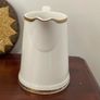 Villeroy & Boch Charleston Gold Chateau Collection Milk jug Image 2