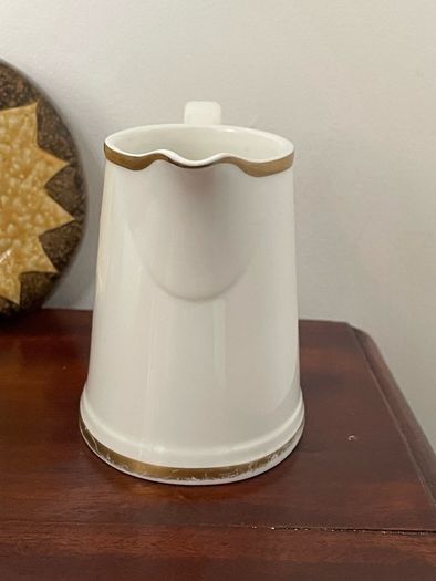 Villeroy & Boch Charleston Gold Chateau Collection Milk jug