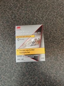 3M Headlight Restoration Kit