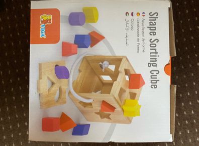 shape sorting cube