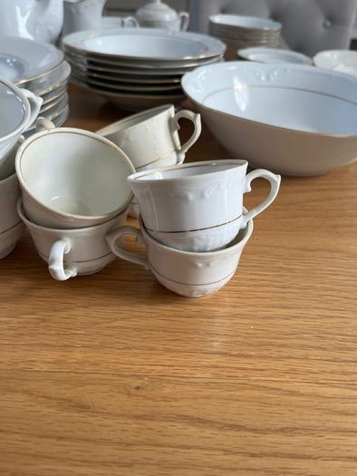Dinner & tea set