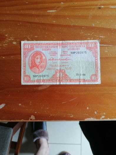 1966 Ireland Ten Shillings Banknote