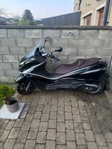 Piaggio X10