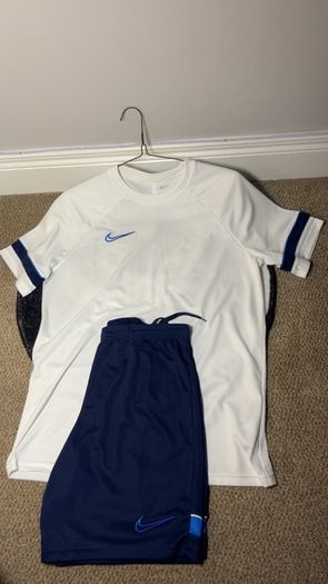 Nike Academy 2 Piece Set