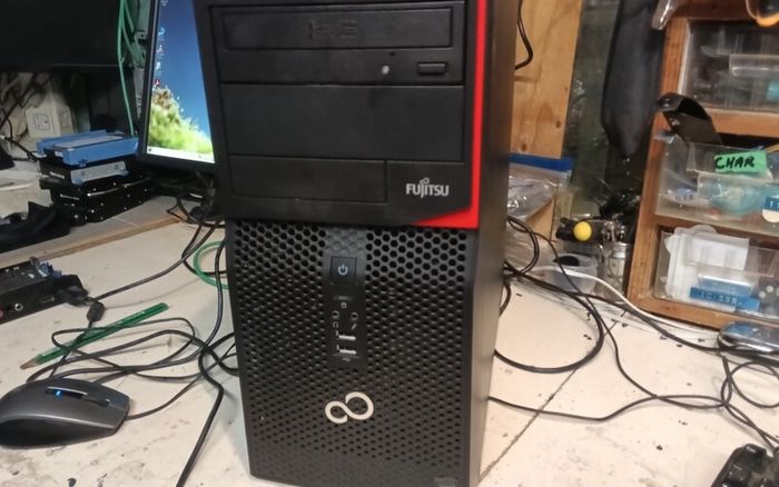 desktop computer complete
