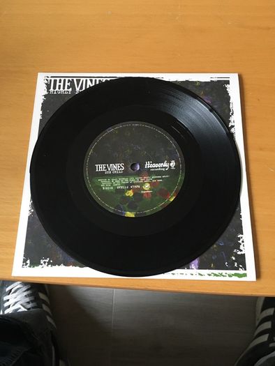 The Vines Highly Evolved 7inch single