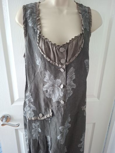 Cute Dark Green/Brown   & Silver Imprevu Design Size 14
