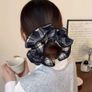 Scrunchie Image 3