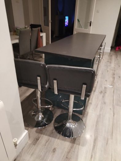 Kitchen unit