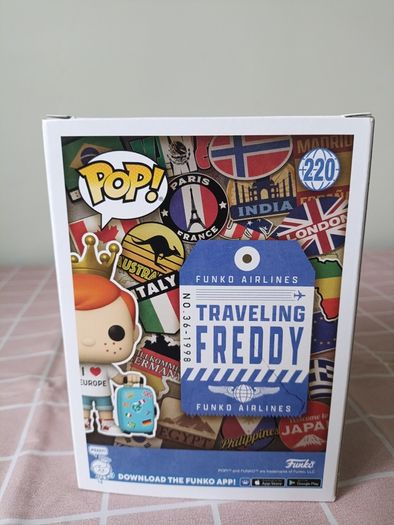 Funko Pop Traveling Freddy 220