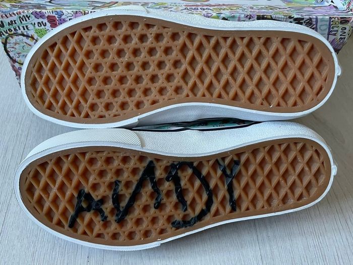 VANS Classic Slip On Kids x Toy Story Andy's Toys Size 1 Brand New
