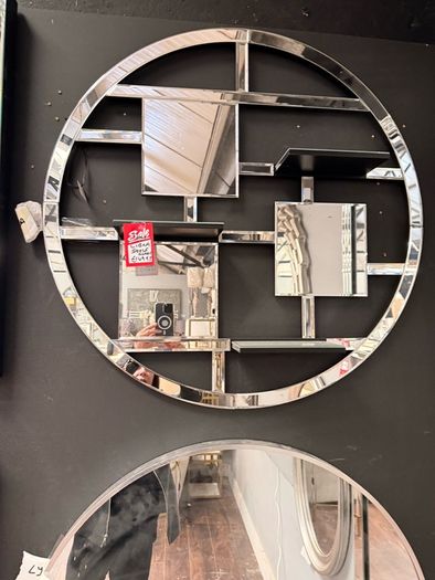 sale  of mirrors prices from 30 all new
