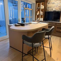 Ex Display Kitchen Island in Blush Pink