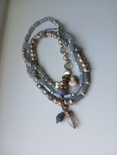 Set of 3 grey beaded bracelets