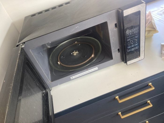 Microwave