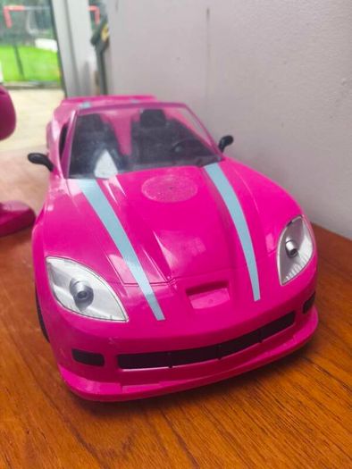 Barbie pink remote control car