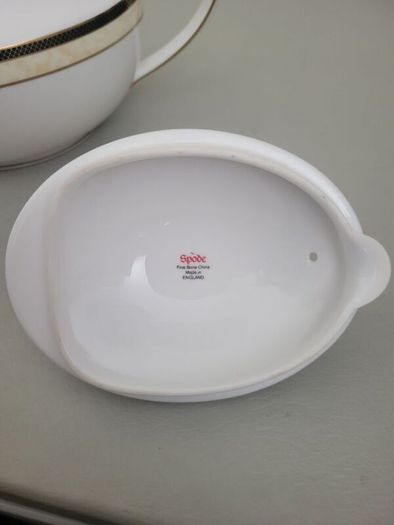 Spode Avignon teapot