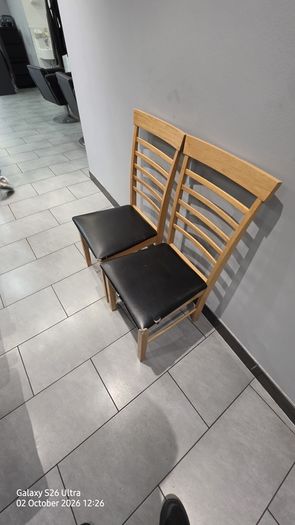 2 barber chairs & 2 chairs