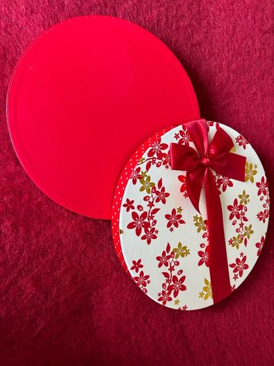 Pretty Box Diameter 28cm