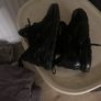 air max 270s  kids size 2 Image 6