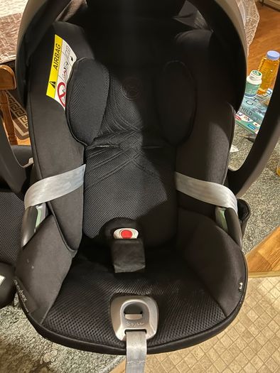 Cyber Cloud T Car Seat & 360 Isofix Base
