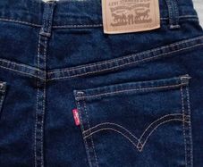 Levi Strauss shorts size 8