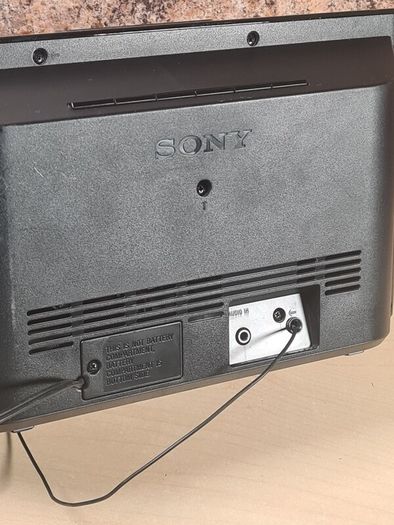 SONY XDR-DS16iPN personal audio system FM radio alarm clock ipod dock  DAB radio