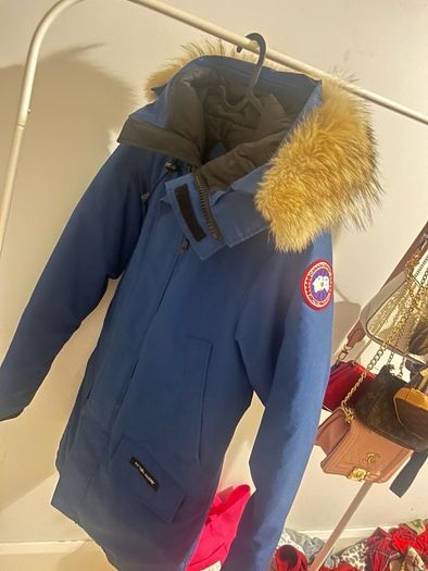canada goose authentic