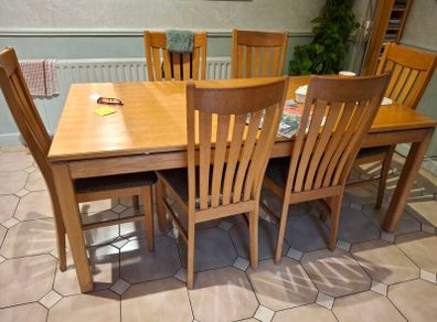kitchen dining table & 6 chairs & sideboard