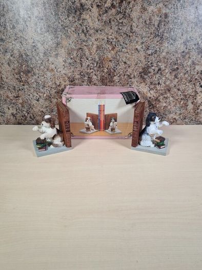 Vintage Puppy Dog bookends the Academy collection hand painted BRAND NEW heavy ceramic man's best friend