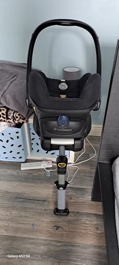free maxi cosy baby car seat and base fo isofix