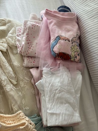 Girls Clothing Bundle 35 Pieces Age 3 4 Years
