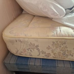 Single Base And Mattress