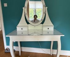 vanity unit