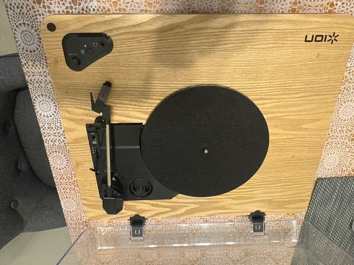 Ion air record player.