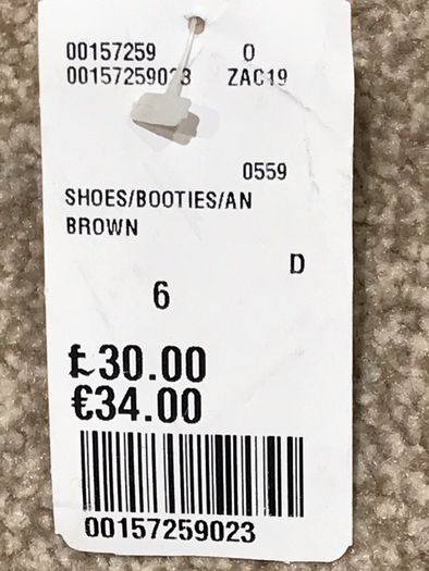 Forever 21 Brown leather boots in as new condition Size4