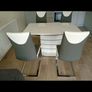 Table and chairs Image 2