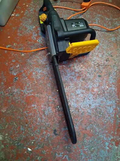 chainsaw