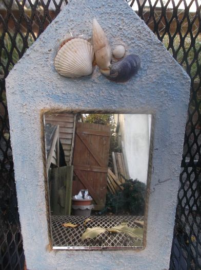 Lovely Maritime Typ Mirror